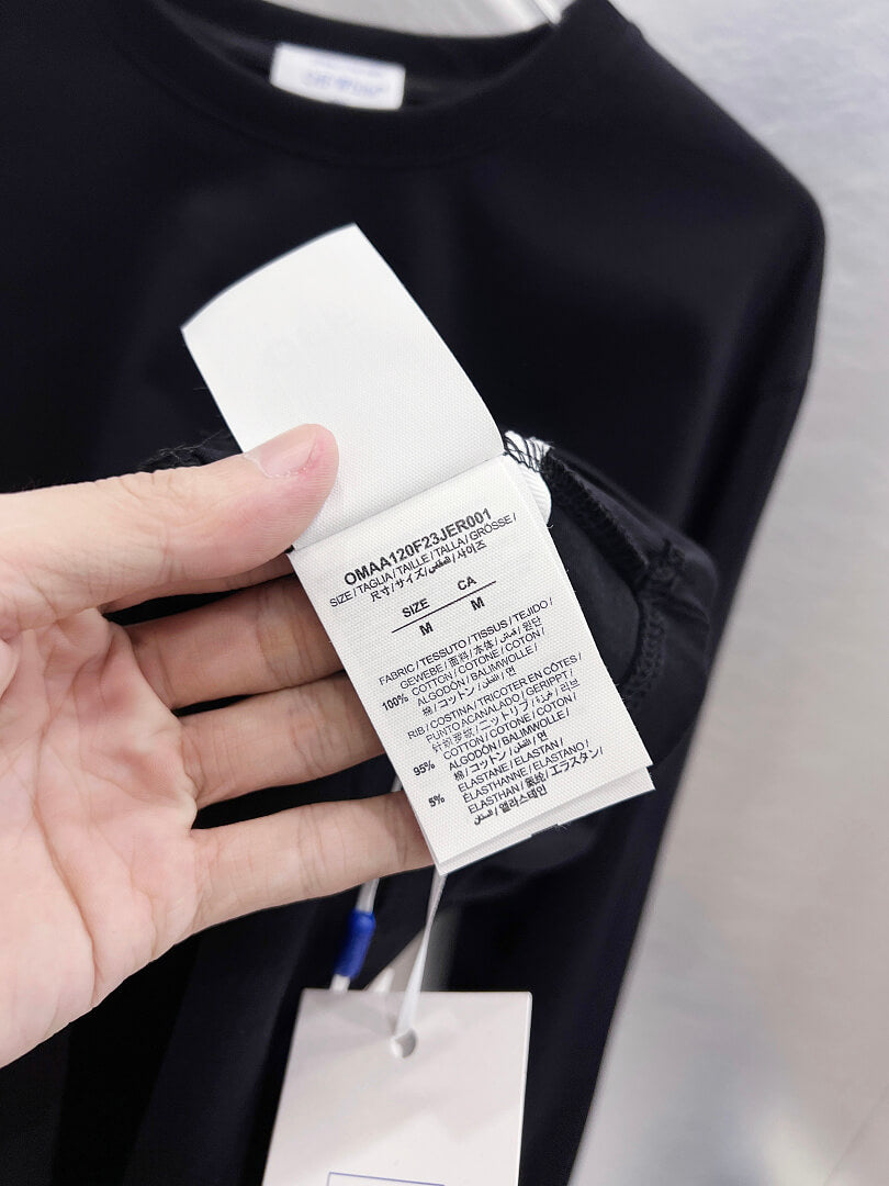 OFF-WHITE Logo Print Long-Sleeve T-Shirt